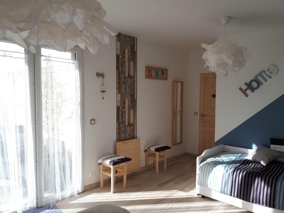 Maison D'Hotes "At'Home" Олт Екстериор снимка